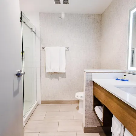 Holiday Inn Express & Suites - West Edmonton-Mall Area By Ihg-2